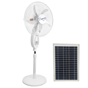Ventilador Solar 16PLG Pryna en uso con luz LED nocturna y panel solar.